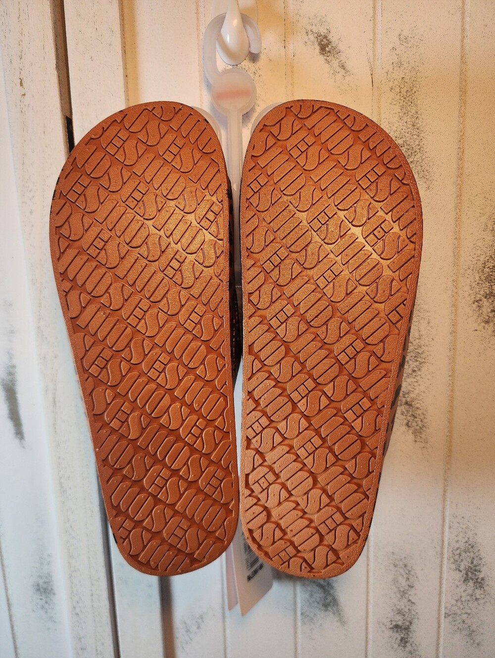 Freedom Moses Leo Slide Sandals - Picture 8 of 8